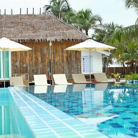 Nov Koh Kong Resort Phumi Sre Thmei エクステリア 写真