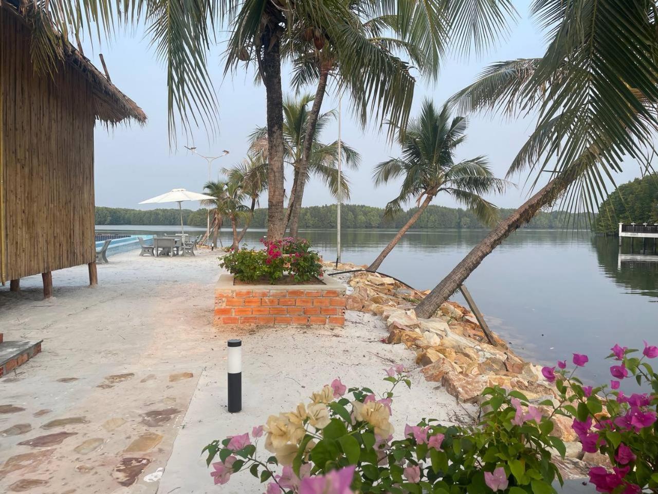 Nov Koh Kong Resort Phumi Sre Thmei エクステリア 写真