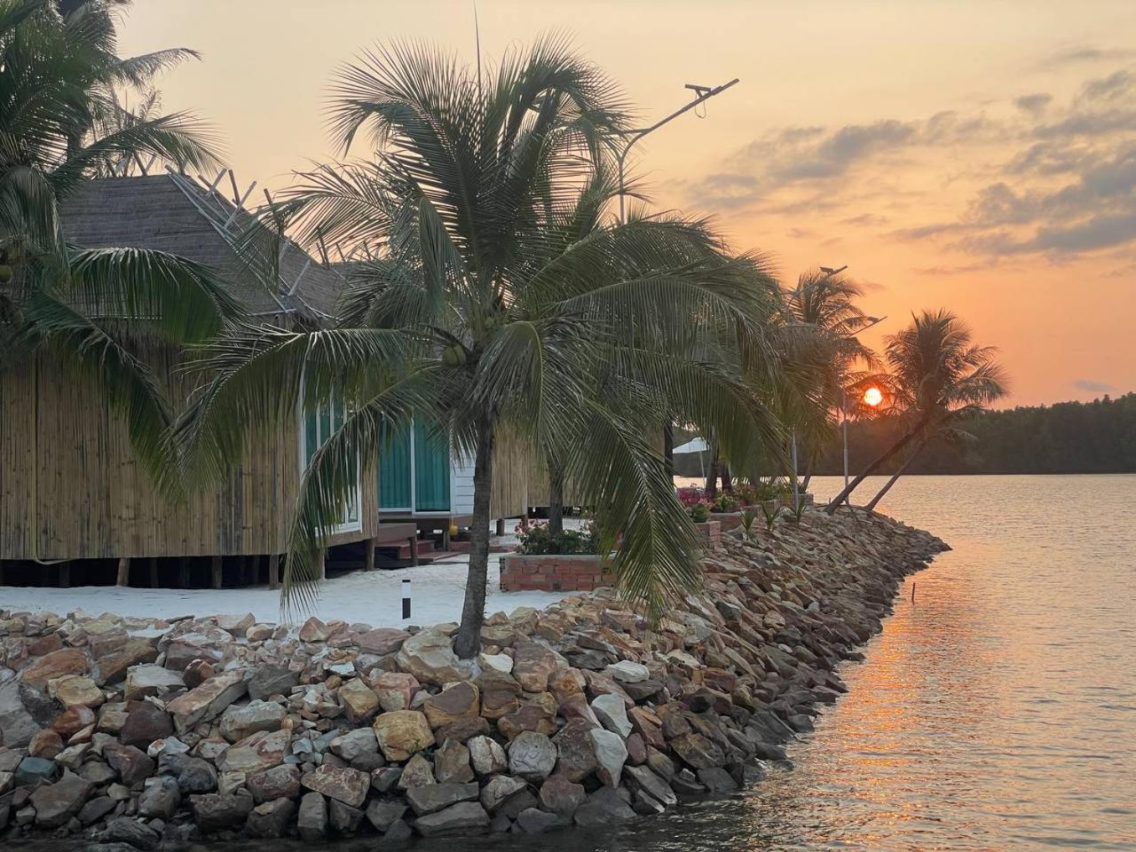 Nov Koh Kong Resort Phumi Sre Thmei エクステリア 写真