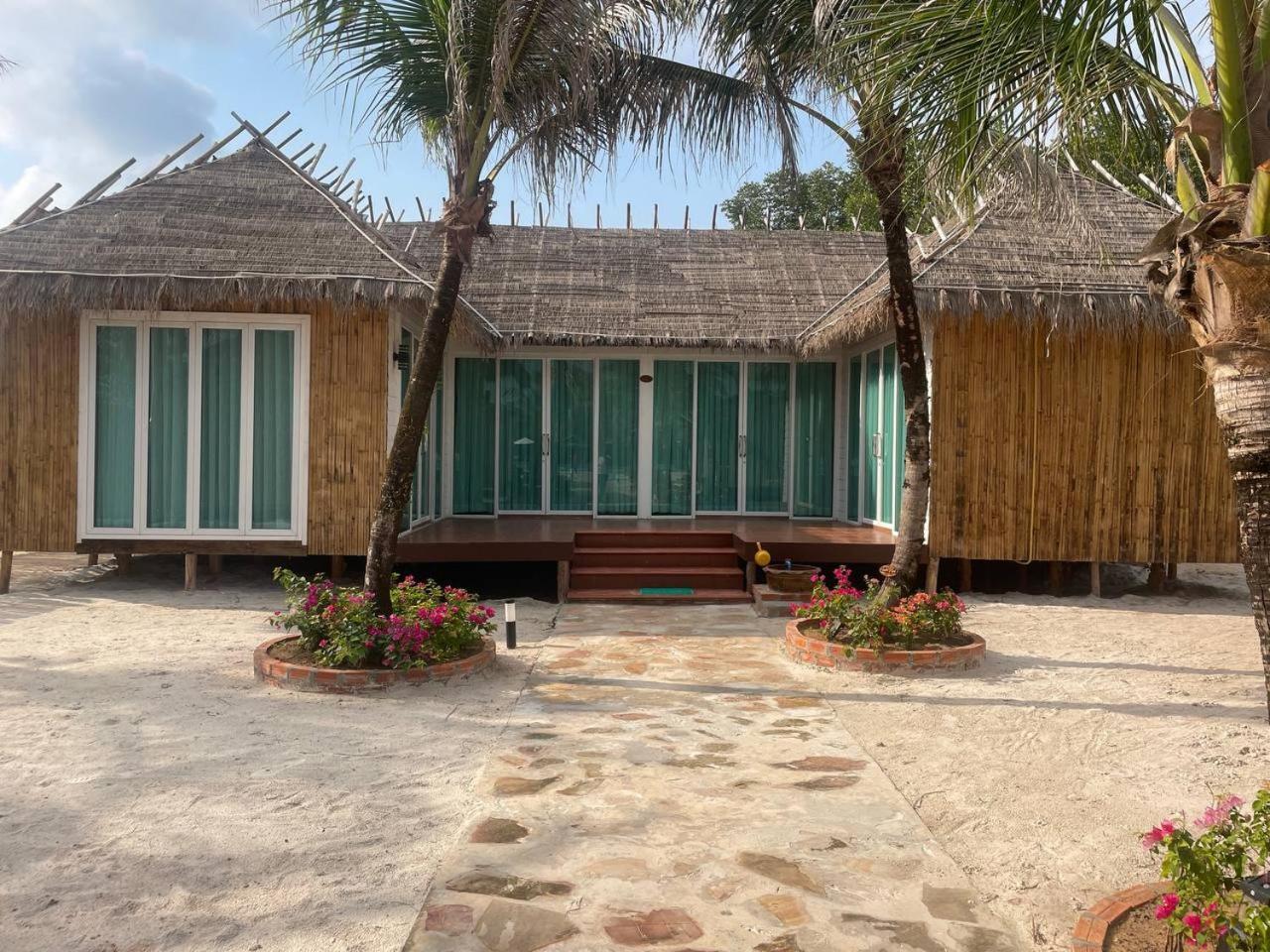 Nov Koh Kong Resort Phumi Sre Thmei エクステリア 写真