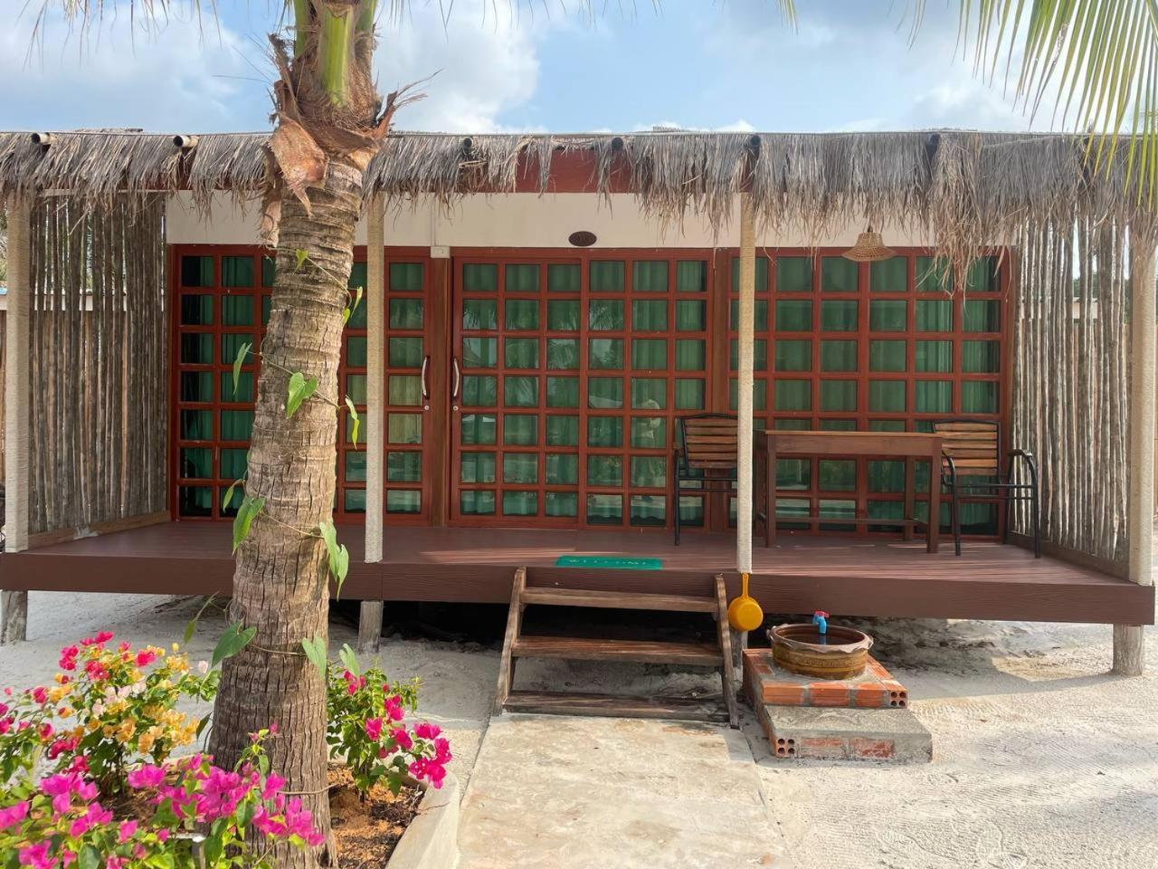 Nov Koh Kong Resort Phumi Sre Thmei エクステリア 写真